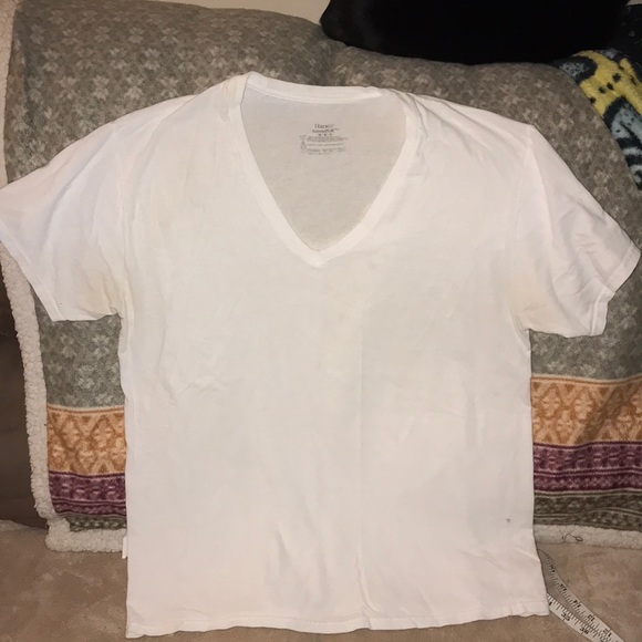 Men’s V neck tee bundle M/L - Picture 3 of 5